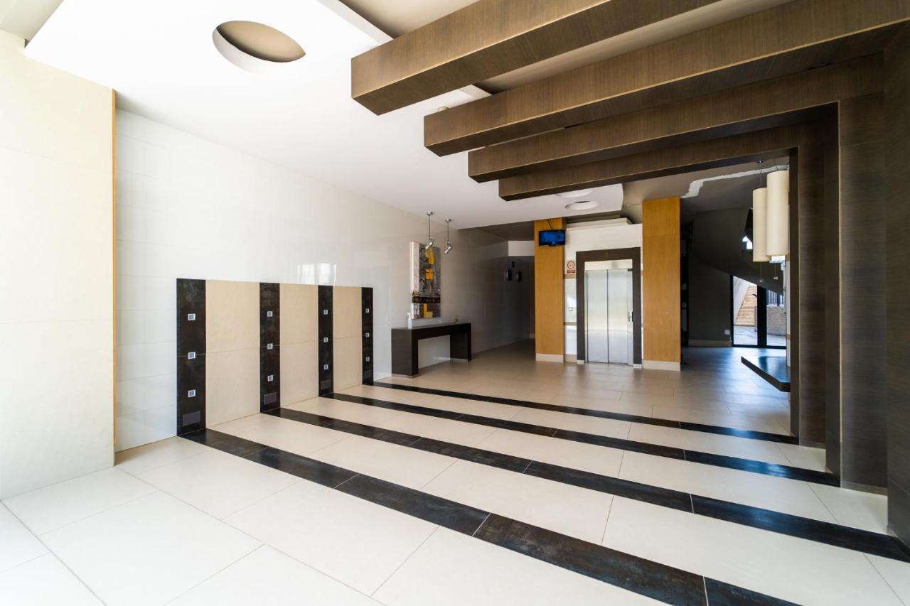 Primera Linea De Mar Con Piscina, Gimnasio Y Parking 2 Hab Y 2 Banos Villajoyosa Kültér fotó